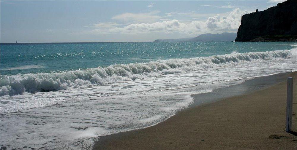 Hotel Santa Maria Finale Ligure Exteriör bild